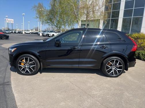 2022 Volvo XC60 Recharge Plug-In Hybrid T8 Polestar