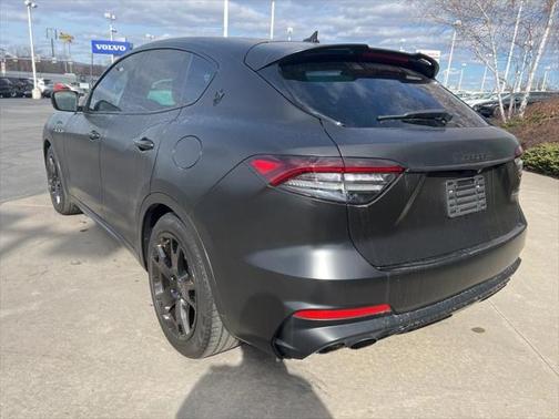 2022 Maserati Levante Modena