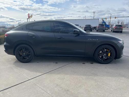 2022 Maserati Levante Modena