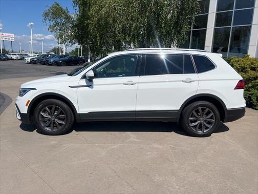 2022 Volkswagen Tiguan 2.0T SE 4MOTION