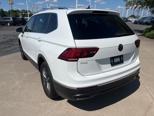 2022 Volkswagen Tiguan 2.0T SE 4MOTION