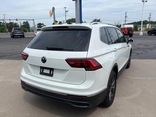 2022 Volkswagen Tiguan 2.0T SE 4MOTION