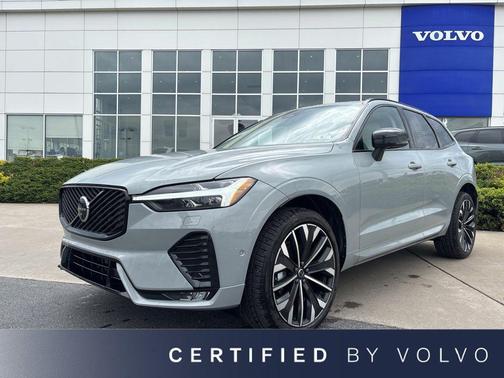Vapour Grey Metallic 2026 Volvo XC60 B5 Ultra