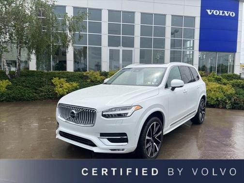 2024 Volvo XC90 B6 Plus Bright Theme 7-Seater