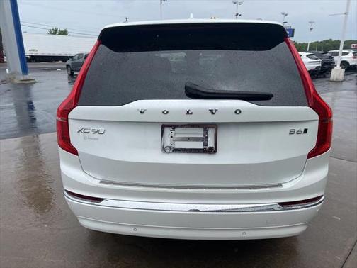 2024 Volvo XC90 B6 Plus Bright Theme 7-Seater