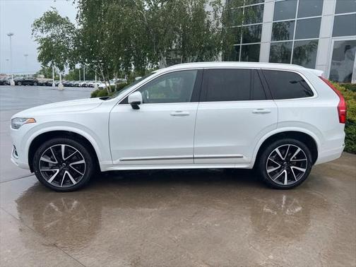 2024 Volvo XC90 B6 Plus Bright Theme 7-Seater