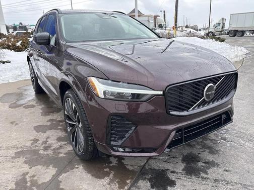 2026 Volvo XC60 B5 Ultra