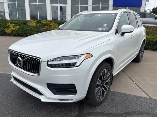 Crystal White Metallic 2020 Volvo XC90 T5 Momentum