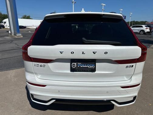 2025 Volvo XC60 Plus