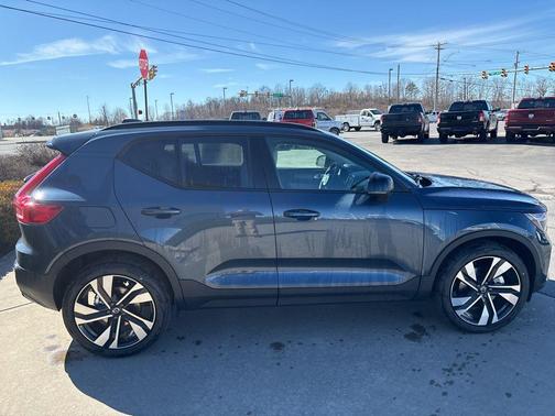 Denim Blue 2026 Volvo XC40 Ultra, B5 AWD Gas (mild hybrid), Dark
