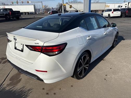 2021 Nissan Sentra SR