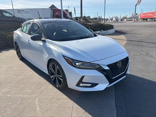 2021 Nissan Sentra SR
