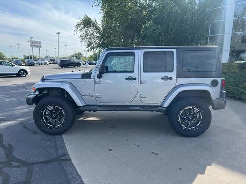 2018 Jeep Wrangler JK Unlimited Sahara