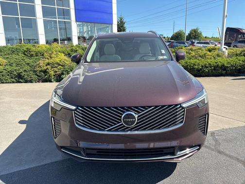 Mulberry Red Metallic 2026 Volvo XC90 Ultra, B6 AWD Gas (mild hybrid), Gasoline, Bright, 7 Seats