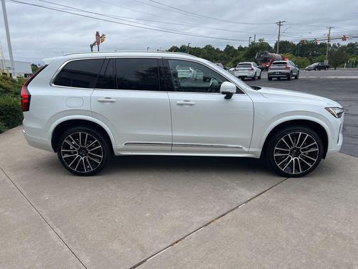 2026 Volvo XC90 Plus, B6 AWD Gas (mild hybrid), Gasoline, Bright, 7 Seats