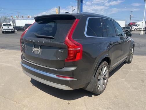 2022 Volvo XC90 T6 Inscription