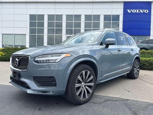 Thunder Grey Metallic 2023 Volvo XC90 B5 Core