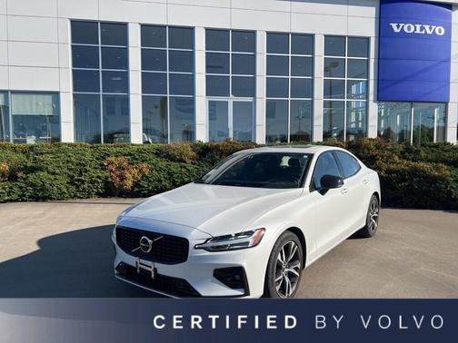 2025 Volvo S60 B5 Core