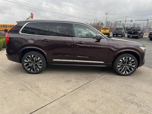 2025 Volvo XC90 Plug-In Hybrid T8 Plus 7-Seater