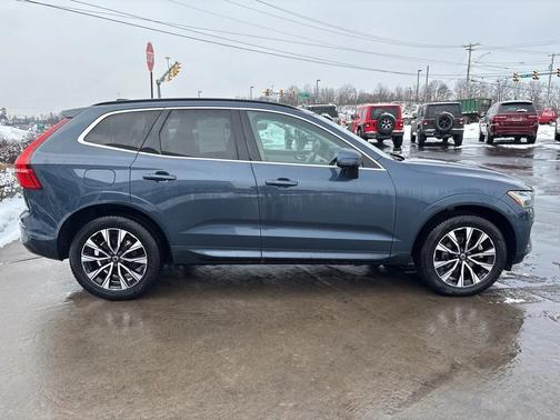 2023 Volvo XC60 B5 Core