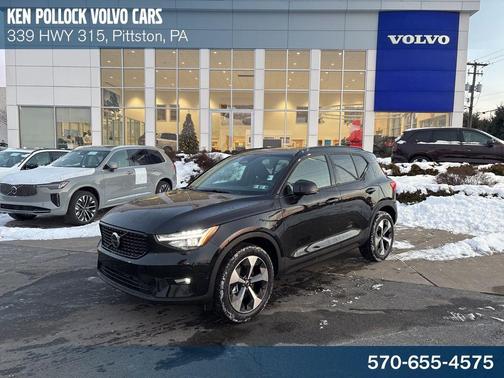 2026 Volvo XC40 B5 Plus