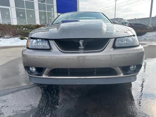 2001 Ford Mustang SVT Cobra