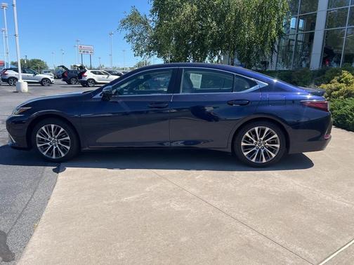 2021 Lexus ES 350 Base