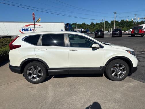 White Diamond Pearl 2018 Honda CR-V EX