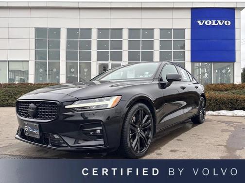 2023 Volvo S60 B5 Plus Black Edition