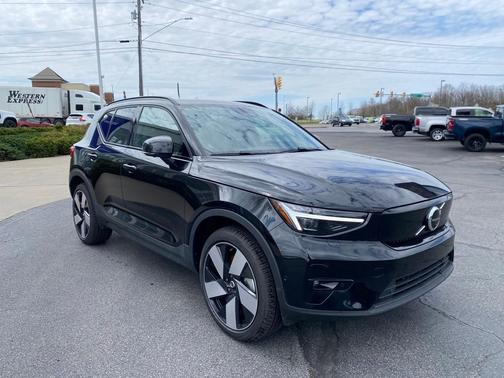 2024 Volvo XC40 Recharge Pure Electric Twin Ultimate