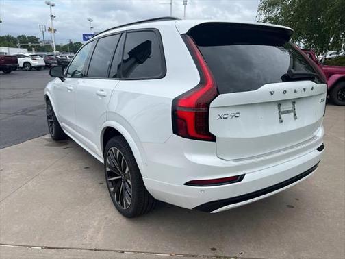 2026 Volvo XC90