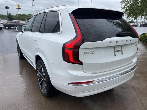 2025 Volvo XC90 Plug-In Hybrid T8 Ultra 7-Seater