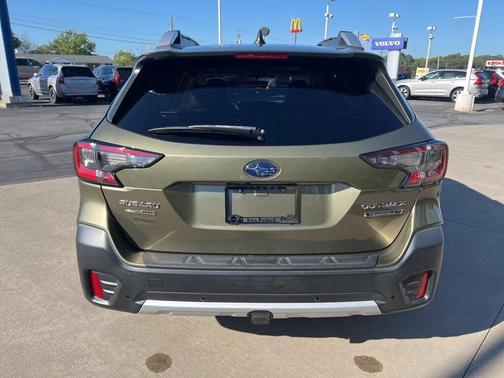 2021 Subaru Outback Touring XT