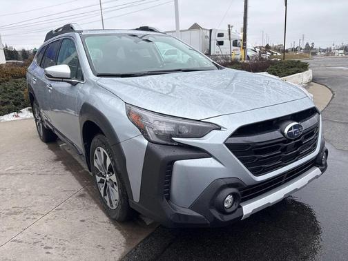 2025 Subaru Outback Touring XT