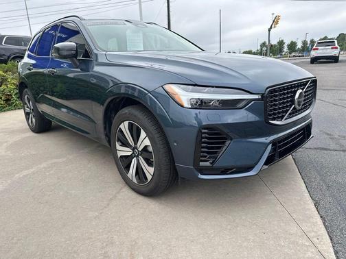 Denim Blue Metallic 2025 Volvo XC60 Plug-In Hybrid Plus, T8 AWD Electric/Gasoline, Dark