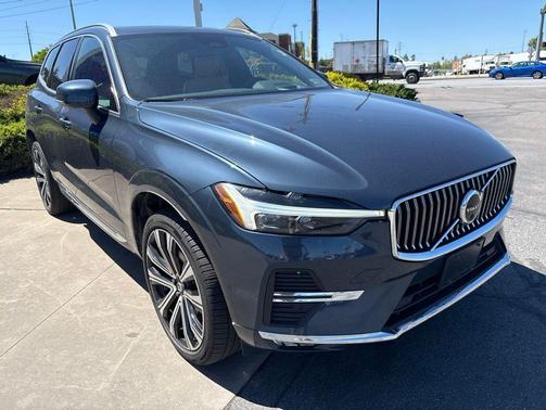 Denim Blue Metallic 2023 Volvo XC60 B6 Ultimate Bright Theme