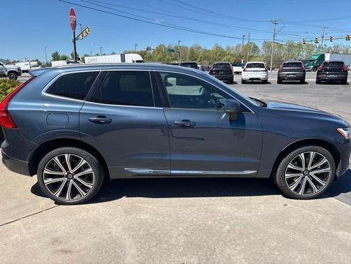Denim Blue Metallic 2023 Volvo XC60 B6 Ultimate Bright Theme
