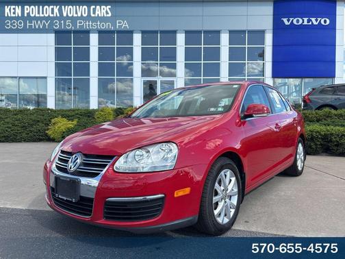 Salsa Red 2010 Volkswagen Jetta SE