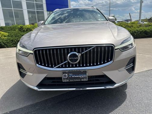 Bright Dusk Metallic 2023 Volvo XC60 B5 Plus Bright Theme