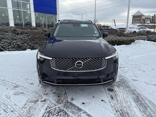 2026 Volvo XC90 Plus, B6 AWD Gas (mild hybrid), Gasoline, Bright, 7 Seats