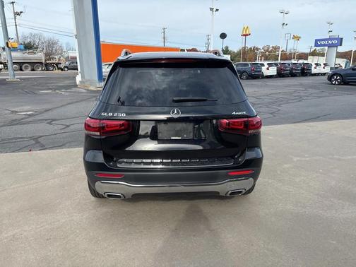 2020 Mercedes-Benz GLB 250 4MATIC