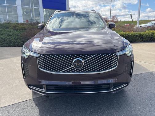 2026 Volvo XC90 Plus, B6 AWD Gas (mild hybrid), Gasoline, Bright, 7 Seats