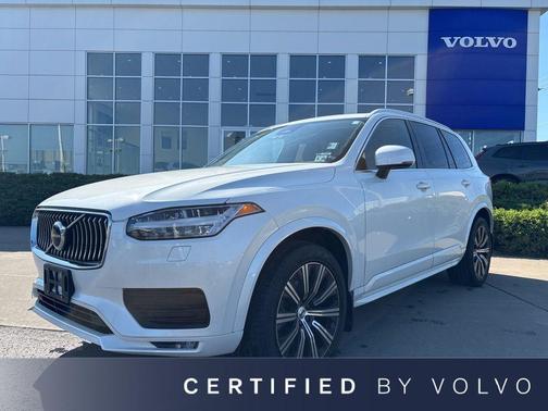 Crystal White Metallic 2023 Volvo XC90 B5 Core
