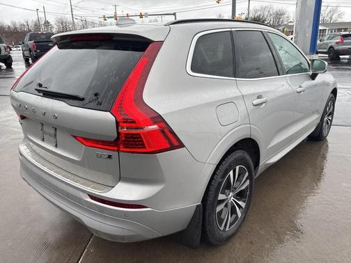 2023 Volvo XC60 B5 Core