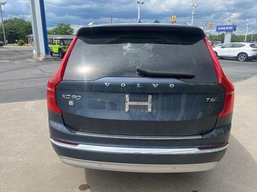 2022 Volvo XC90 T6 Inscription