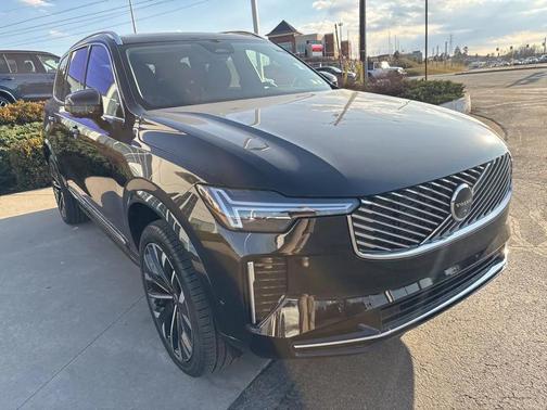 Onyx Black Metallic 2026 Volvo XC90 Plus, B6 AWD Gas (mild hybrid), Gasoline, Bright, 7 Seats