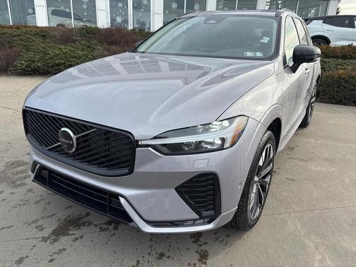 2026 Volvo XC60 B5 Plus
