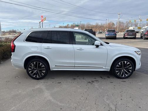 2026 Volvo XC90 Ultra, B6 AWD Gas (mild hybrid), Gasoline, Bright, 7 Seats