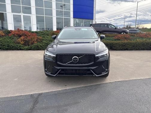 2026 Volvo XC60 B5 Ultra