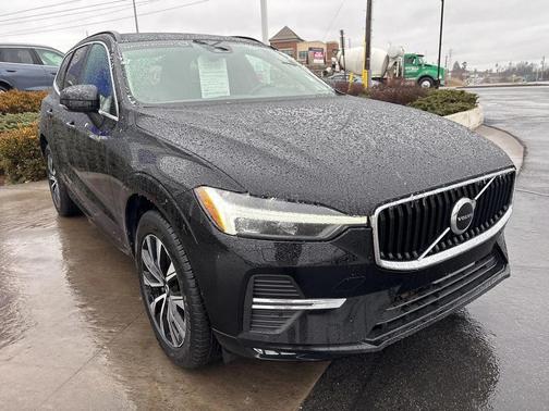 2023 Volvo XC60 B5 Core